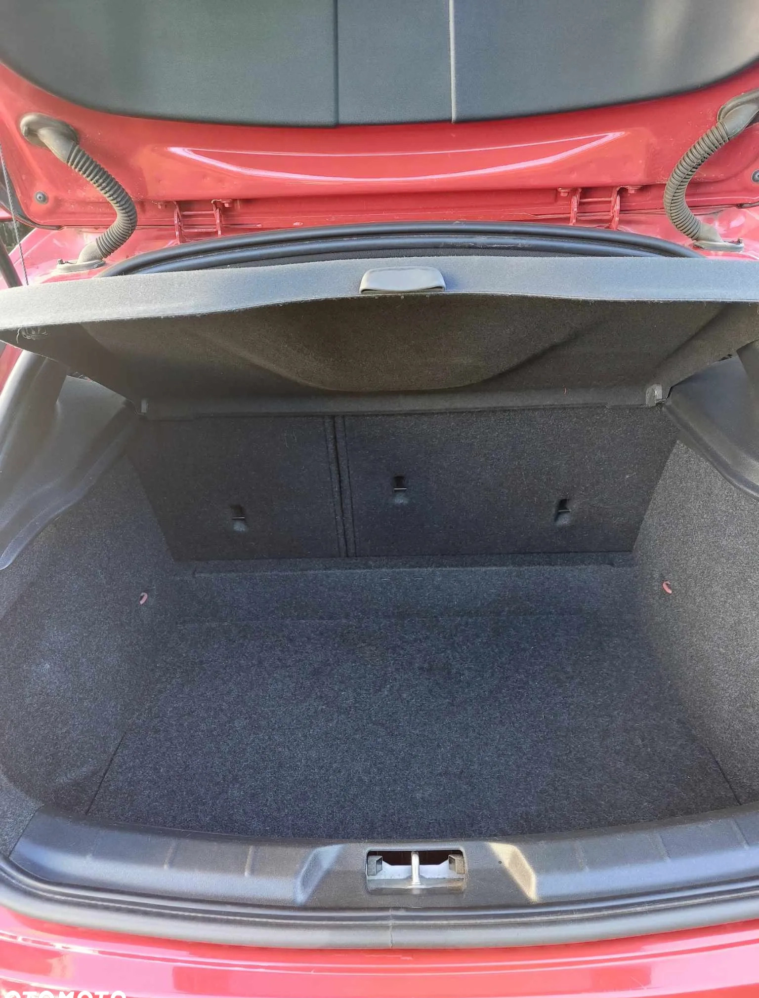 Volvo V40 cena 61500 przebieg: 170454, rok produkcji 2018 z Opole Lubelskie małe 781